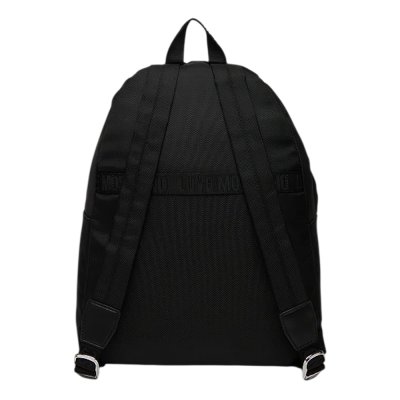 THE TRAVEL BACKPACK